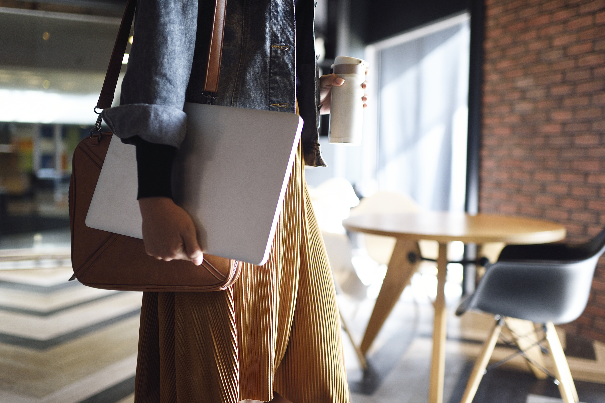 Acquiring and Retaining Employees in a New Work Environment