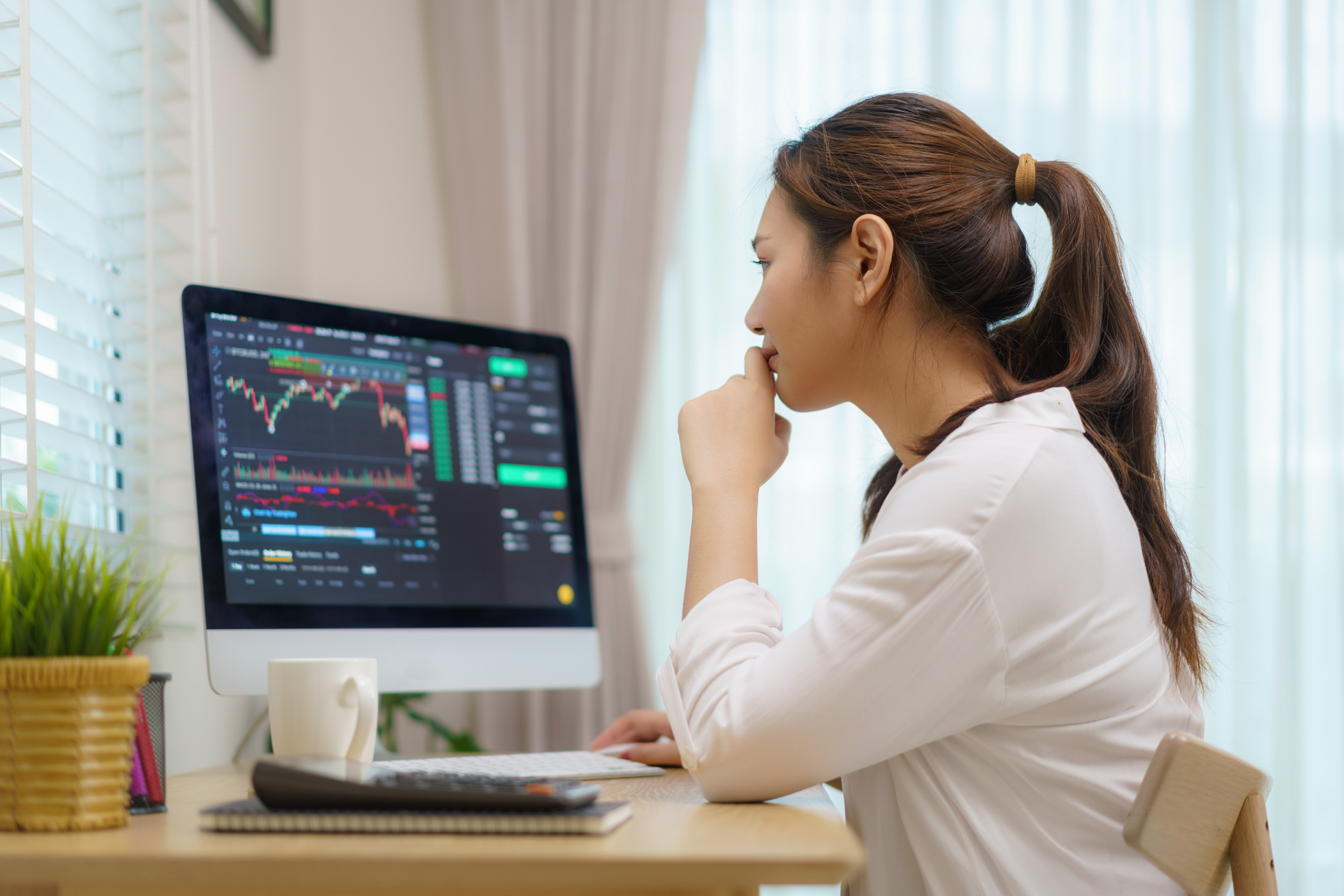 How to Invest Like a Woman